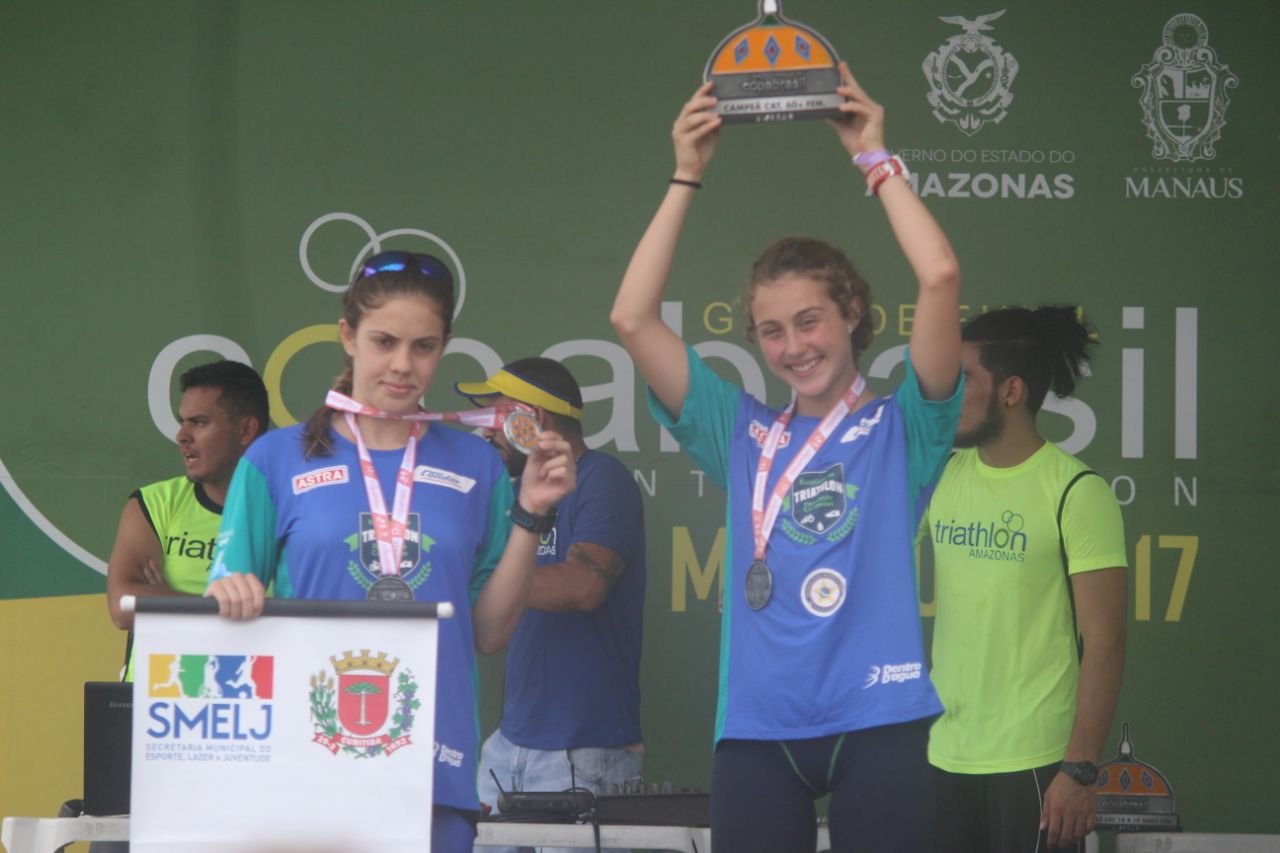 Escolinha de Triathlon do Paraná surpreende na Final da Copa Brasil de Sprint em Manaus