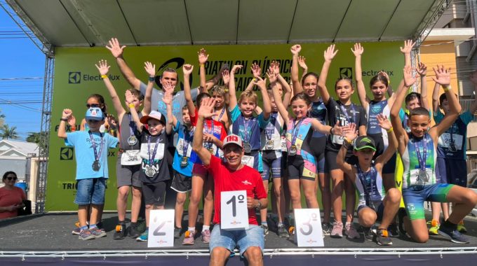 Triatletas Mirins De Curitiba Ganham Pódios E Experiência No Triathlon Olímpico De Caiobá