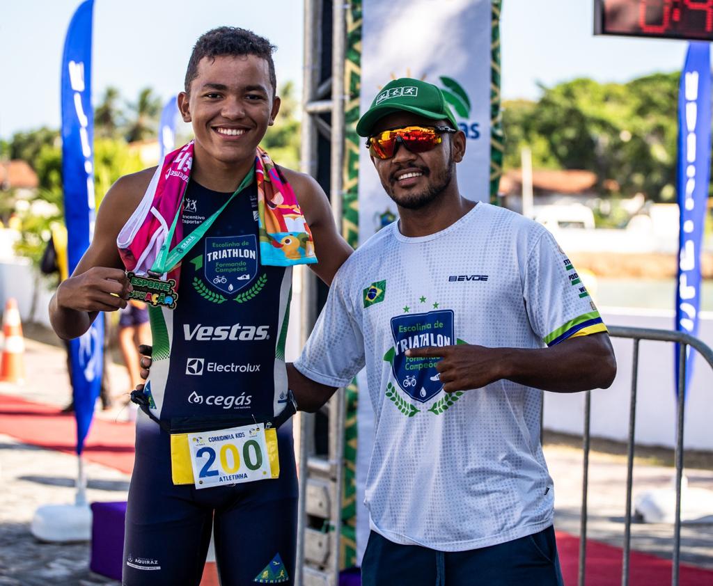 Aluno da Escolinha de Triathlon de Aquiraz (CE) conquista vaga para os Jogos Escolares Brasileiros